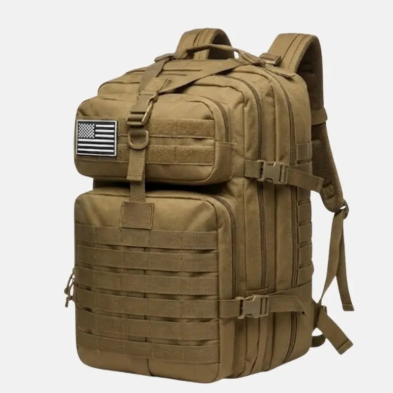 Mochila militar tática Warrior Crosbel bege resistente com sistema MOLLE e bolsos organizadores