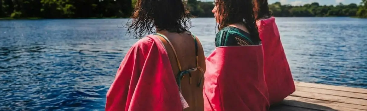 Toalhas de microfibra leves e compactas para camping, praia, academia e viagens.